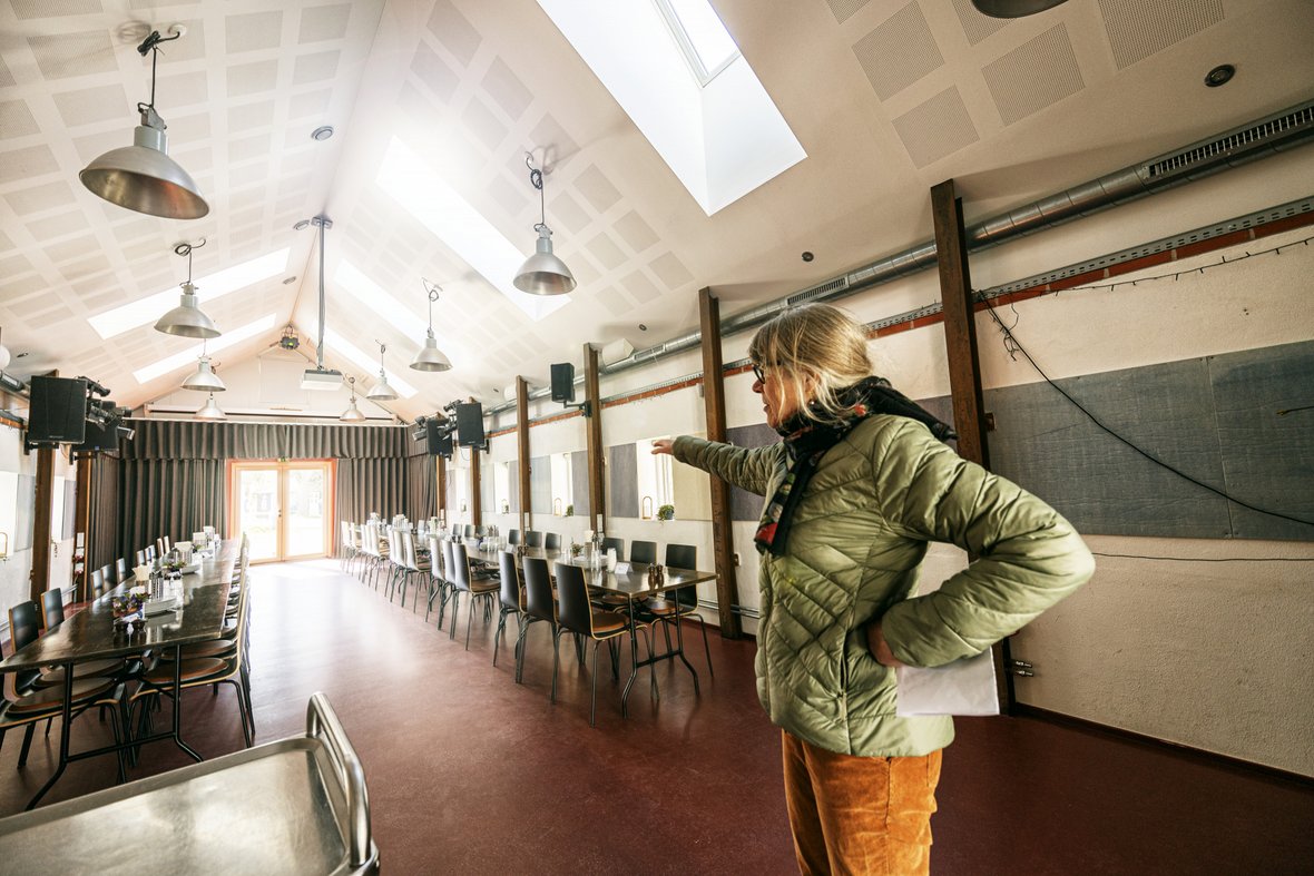 Lise Palm i forsamlingshuset
