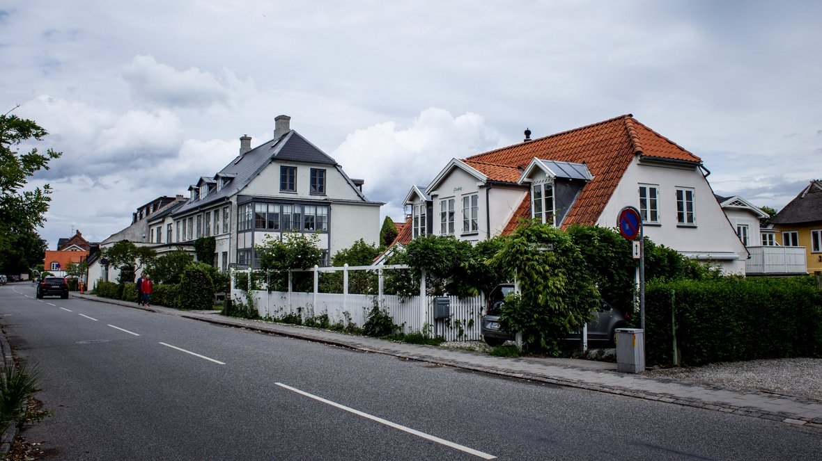 Danmarks dyreste vej, Taarbæk Strandvej