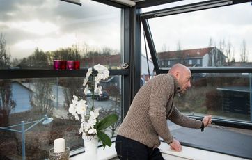 Husk at det altid er sundt at lufte ud 1 gang om ugen, for at bibeholde et godt indeklima.