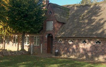 Mursten er blevet benyttet som byggemateriale langt tilbage i tiden. Her et gammelt bondehus på Frilandsmuseet.