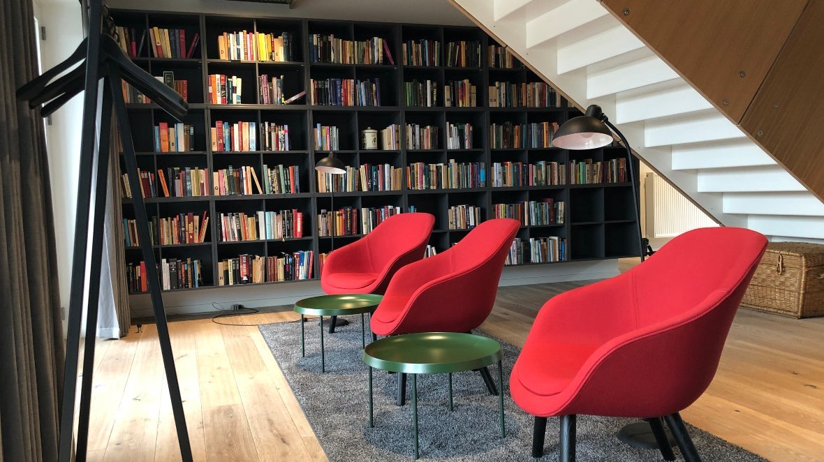 Biblioteket i Kamelia Hus
