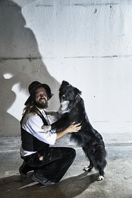 Skimmelsporhund og træner