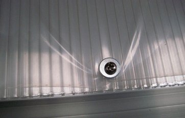 plade af polycarbonat