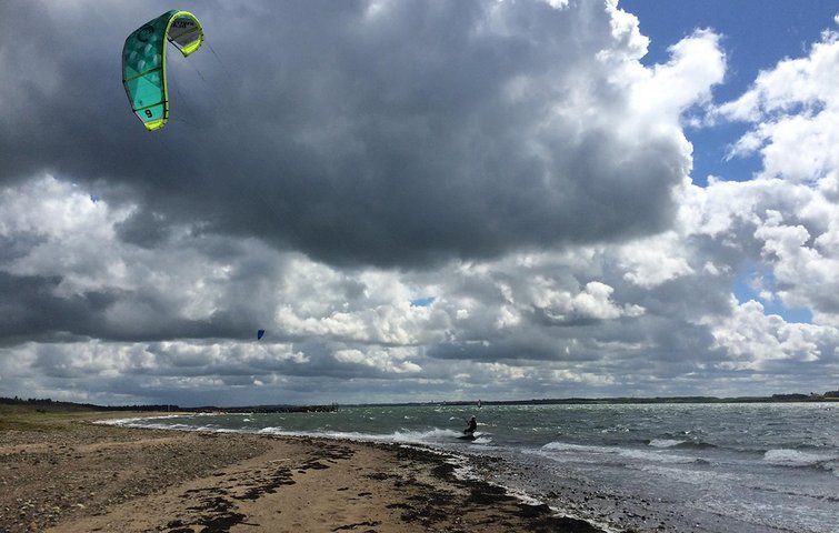 Kitesurfing på Venø Strand