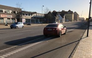 Parkering helt eller delvist på fx en cykelsti er ikke lovligt.