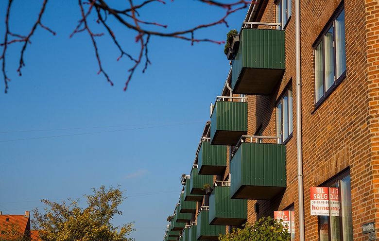 Boligkøbere betaler overpris for lejligheder med hjemfaldspligt