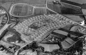 Luftfotos af svenskerkvarteret i Rønne i 1945 og 2018