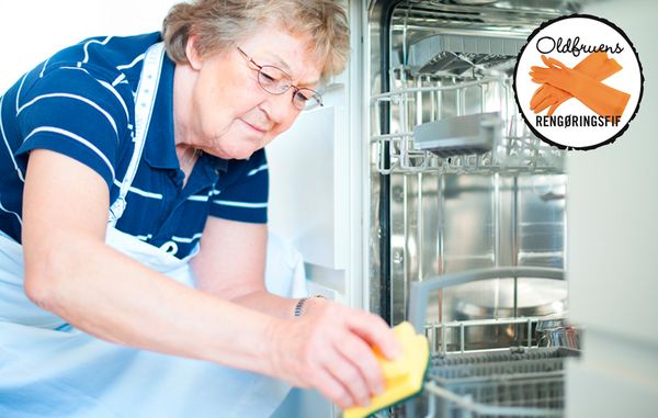 Slip af med lugten i opvaskemaskinen med Oldfruens rengøringsfif. Foto: Jesper Elgård