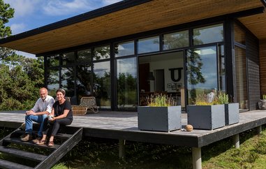 Nyt sommerhus med havudsigt til under en million