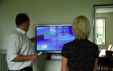 Er din dvd-afspiller begyndt at hakke eller gå i stå midt i filmen, kan det skyldes, at den trænger til at blive rengjort.