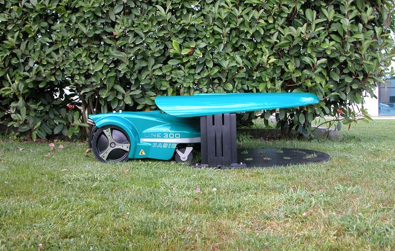 Hvad kan bedst betale sig – en robotplæneklipper eller en motorplæneklipper?