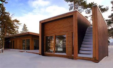 Vedligeholdelse-af-et-trahus1 Foto: Arkitekt Todd Saunders har med denne atypiske byggestil formået at frembringe nogle smukke linjer i træ. Se mere: http://www.saunders.no/