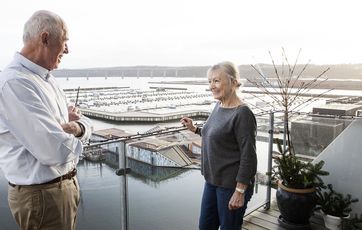 Altan ældre ægtepar Bølgen
