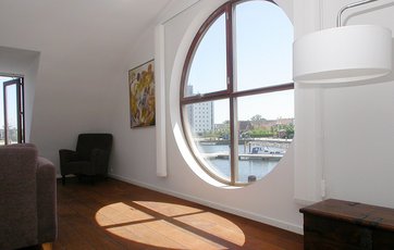 Udsigt fra husbåd.