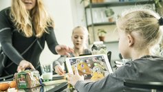 En gennemsnitsfamilie bruger omkring 10.000 kr. i henholdsvis strøm og vand og året, mens der er større forskel på varmeregningen