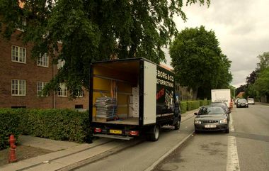Hvem skal du melde flytning til?
