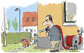 Må du skræmme naboens kat væk med vandslangen?