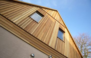 Tilbygning med førstesal på eksistrende hus