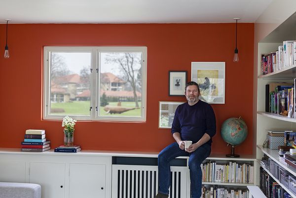 Farven Charlotte’s Lock på en væg hos arkitektens Anders Barslund