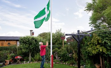 Det vestjyske flag flagrer i kolonihaven
