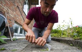 Fyld fugerne på terrassen og undgå ukrudt
