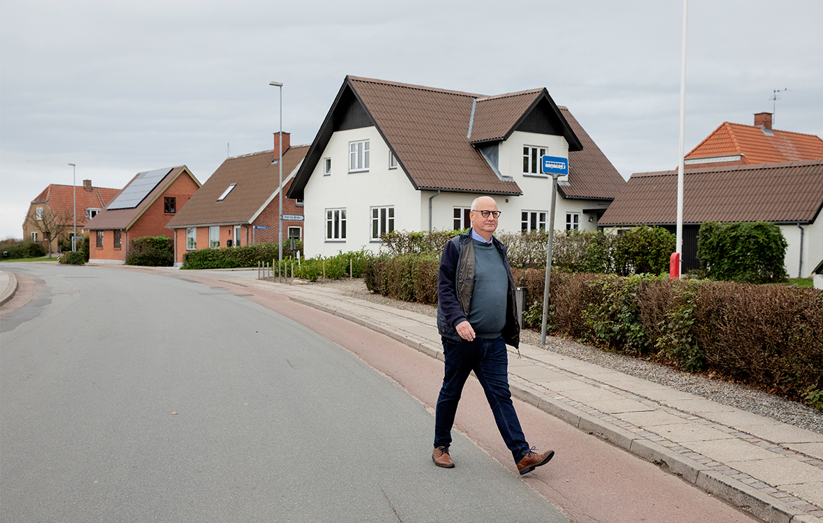 Næstformand i Sjørring Byudvikling Aps, Kaj Thomsen, går tur i Sjørring