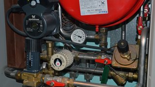 Tænd langsomt for fjernvarmen og spar op til 1.000 kroner