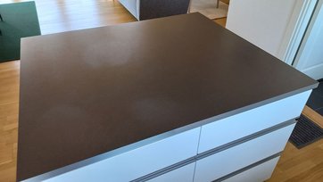 rengør og genopfrisker jeg bedst laminat køkkenbord?