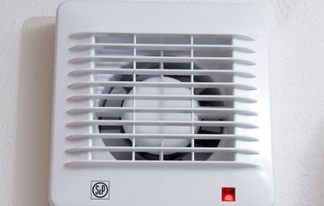 SÃ¥dan rengør du ventilator og aftræk pÃ¥ badeværelset Stue og havecenter dragør